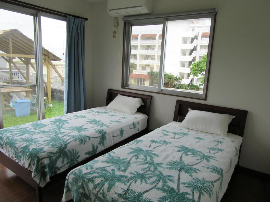 Guest House Diamond โยมิตัน ภายนอก รูปภาพ